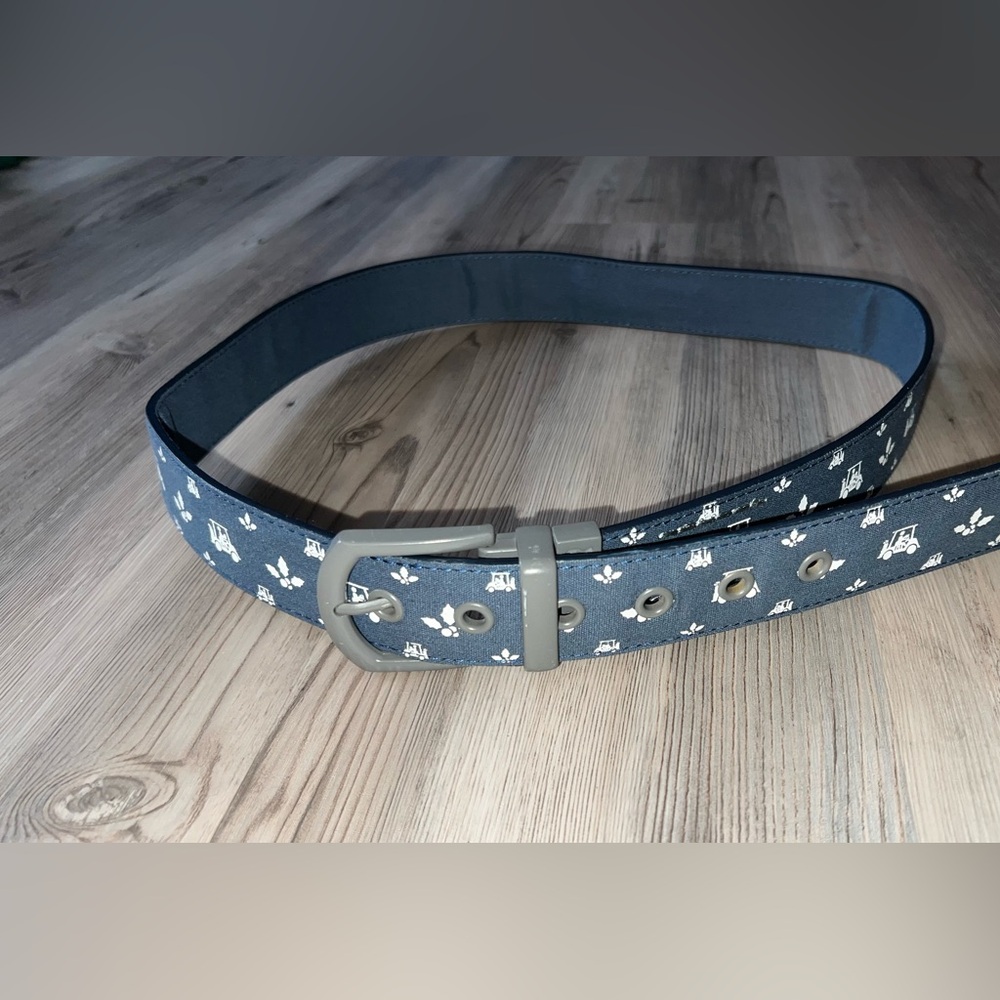 CUATER by Travis Mathew Golf Reversible Blue White Canvas Fabric Belt Size 44”